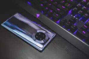 Huawei Mate 50 Pro Cena